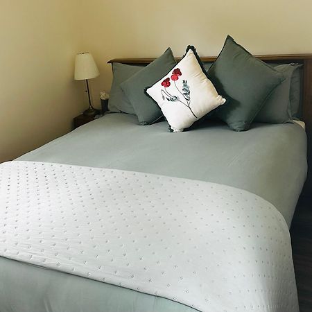 אורנמור Oranhill Lodge Guesthouse מראה חיצוני תמונה