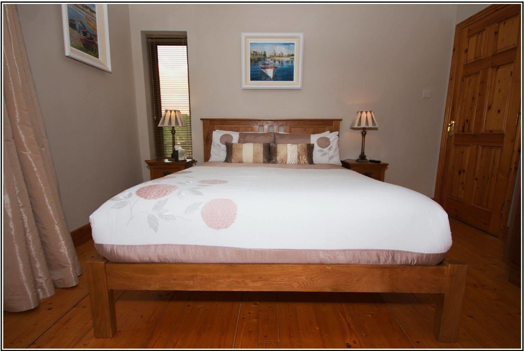 אורנמור Oranhill Lodge Guesthouse מראה חיצוני תמונה